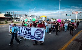 Madre exige justicia por presunto abuso de su hija; bloquean Puente Internacional 2 y marchan en Piedras Negras