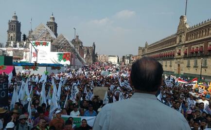 Concluye mitin en Zócalo; piden rescatar a Pemex