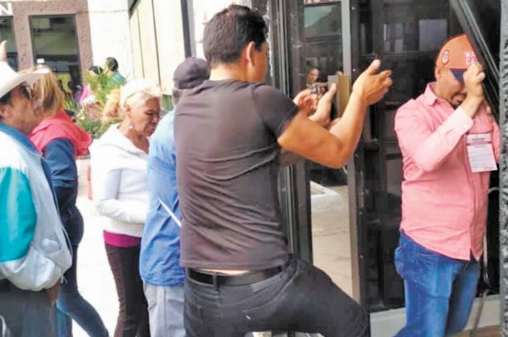 La Comisión de Justicia de Morena dice que hay una campaña para generar la impresión de que el partido ha sucumbido. Foto/Especial