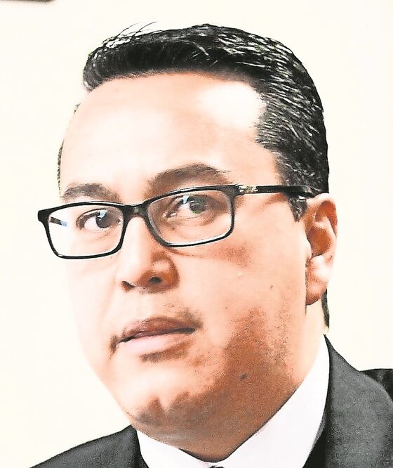 Funcionarios de la CDMX al polígrafo