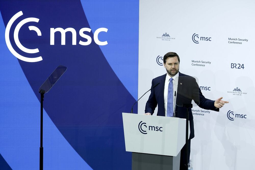 El vicepresidente estadounidense JD Vance habla durante la 61ª Conferencia de Seguridad de Múnich (MSC). Foto: EFE