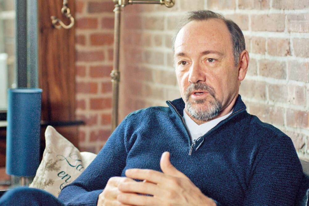 Luego de la acusación de un ex compañero de trabajo, varios trabajadores y empleados se sumaron contra el actor (ARCHIVO EL UNIVERSAL)