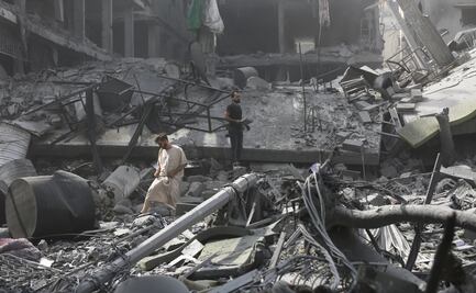 Israel bombardea Gaza tras permitir otro pequeño convoy de ayuda al asediado enclave