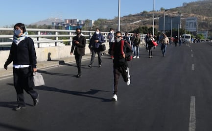 En Indios Verdes usuarios padecen por paro de transportistas en CDMX