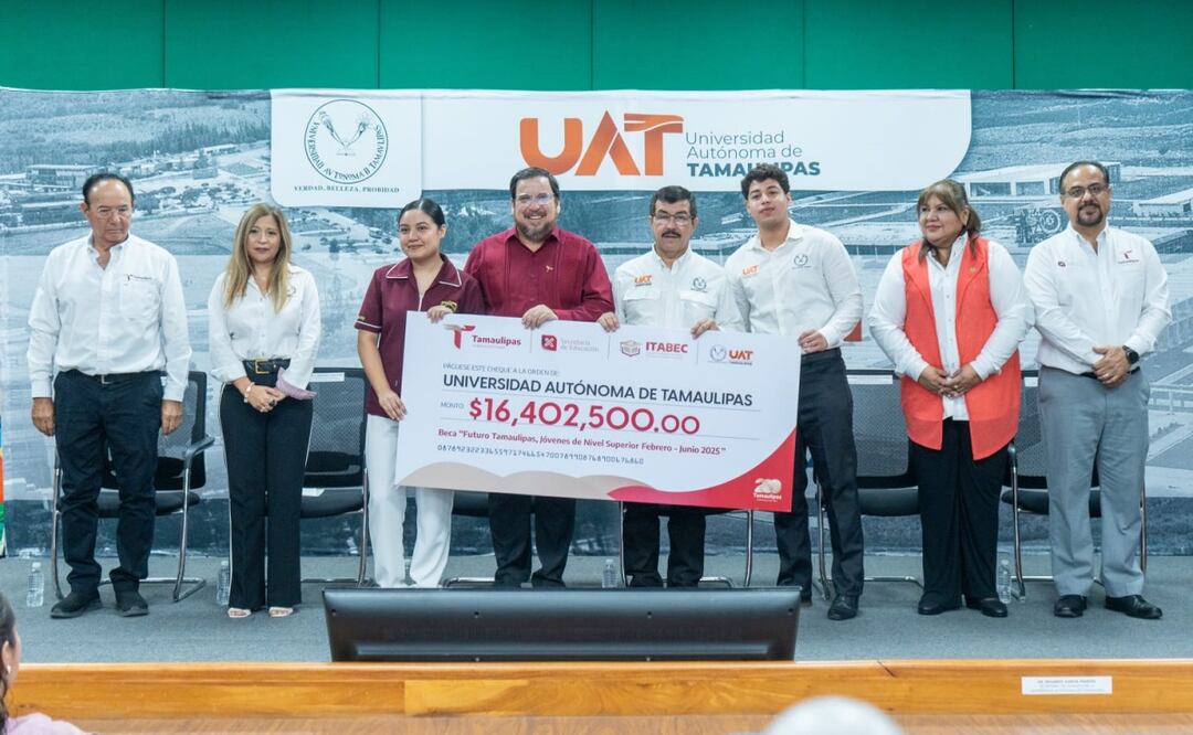 Más de 6 mil 500 estudiantes de la Universidad Autónoma de Tamaulipas (UAT) recibieron la Beca Futuro Tamaulipas (14/08/2025). Foto: Especial