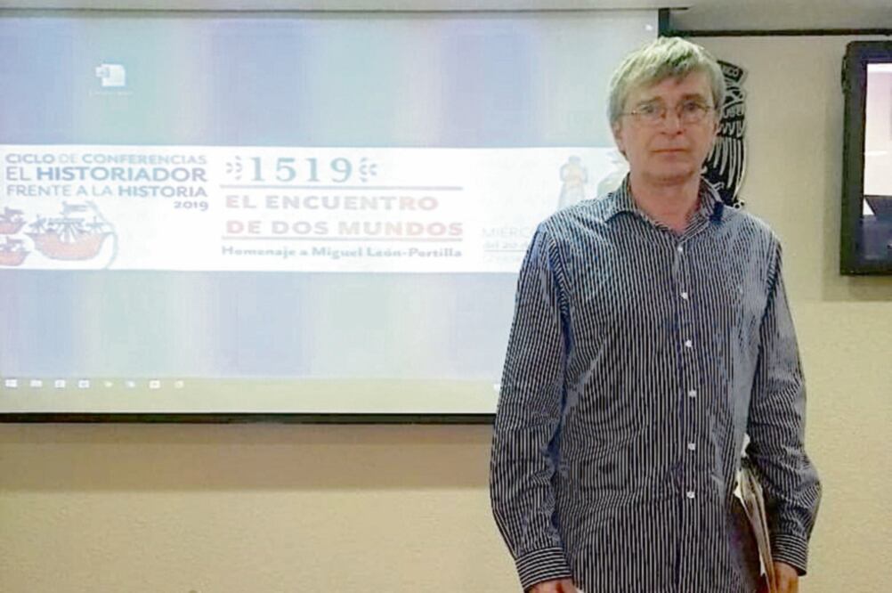 El doctor e investigador Guilhem Olivier en su conferencia magistral. Foto: SOFÍA LÓPEZ. EL UNIVERSAL