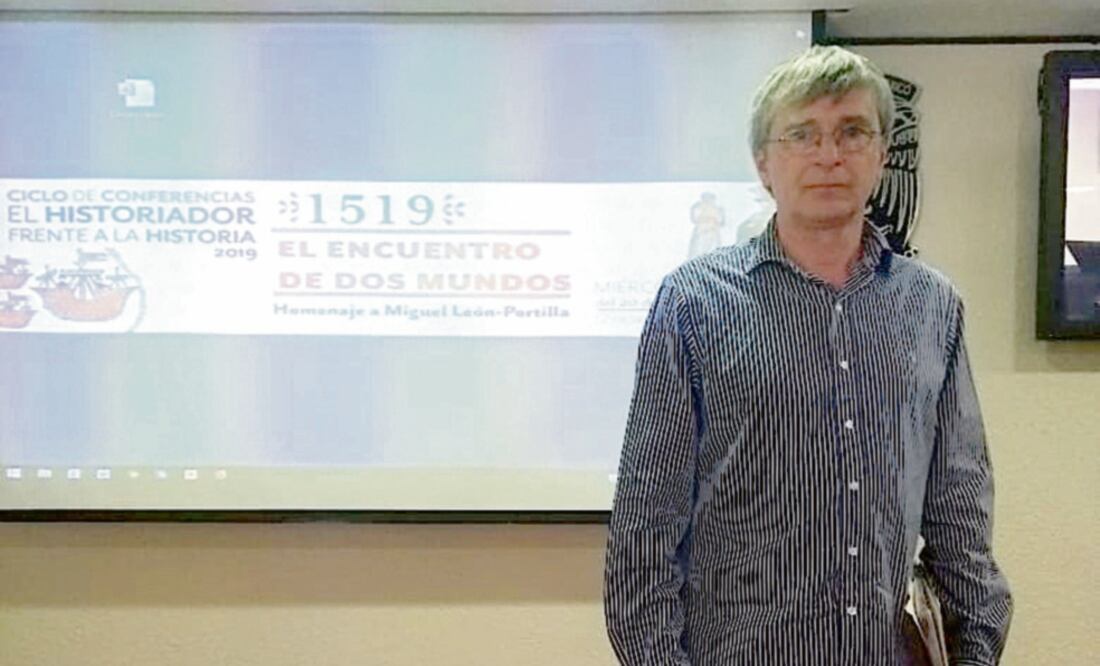 El doctor e investigador Guilhem Olivier en su conferencia magistral. Foto: SOFÍA LÓPEZ. EL UNIVERSAL