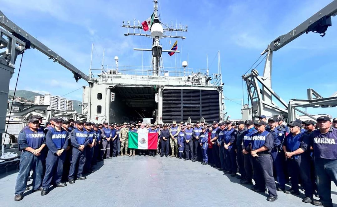 Regreso de los buques ARM "Huasteco" y “Papaloapan” a México, después de llevar ayuda humanitaria a Venezuela. Foto: Especial