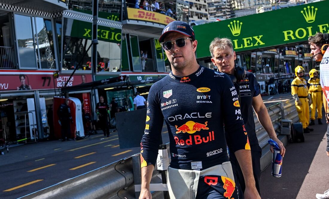 Checo Pérez tras el choque en Mónaco