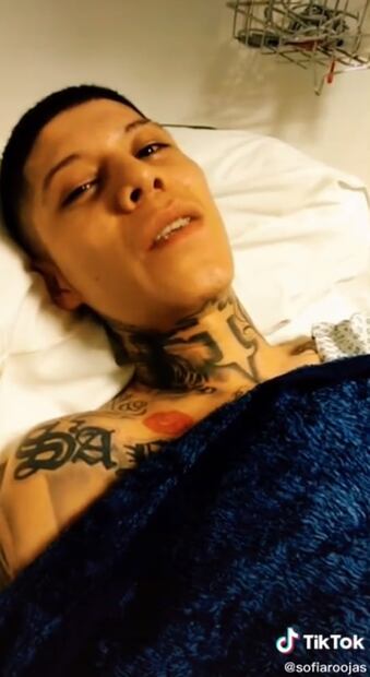 ¿Peligra la vida de Santa Fe Klan?, seguidores se preocupan por su estado de salud 