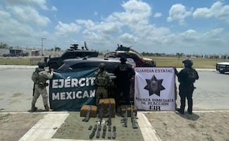 Aseguran camioneta con drogas y armas en Tamaulipas; automóvil contaba con reporte de robo en el extranjero 