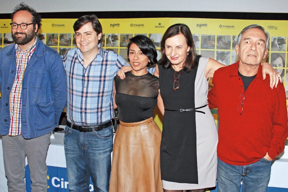 Gabriel Nuncio, el director Andrés Clariond, Adriana Paz, Verónica Langer y Fernando Becerril (AGUSTÍN SALINAS. EL UNIVERSAL)