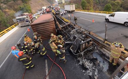 Muere uno tras choque en autopista Chamapa-La Venta