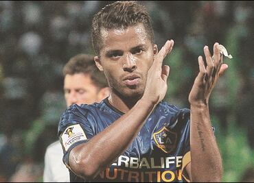 Giovani dos Santos, fuera de LA Galaxy