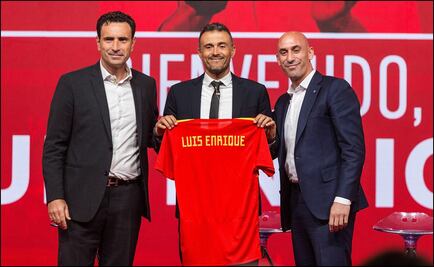 Luis Enrique, presentado como D.T. de la selección española