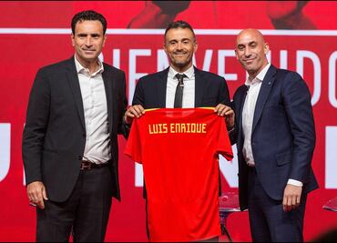 Luis Enrique, presentado como D.T. de la selección española