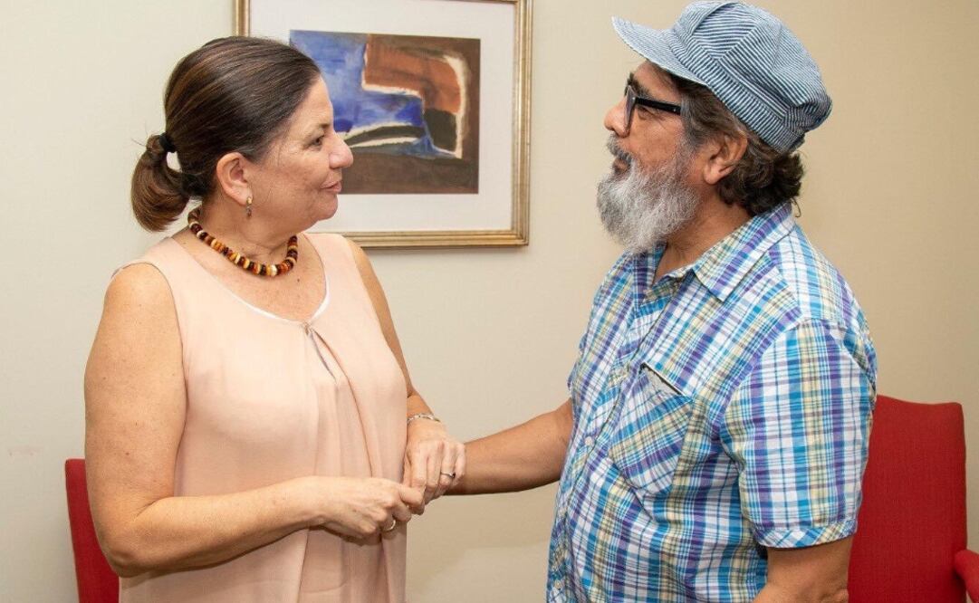 La embajadora Martha Bárcena y Celso Piña. Foto: Twitter @EmbamexEUA