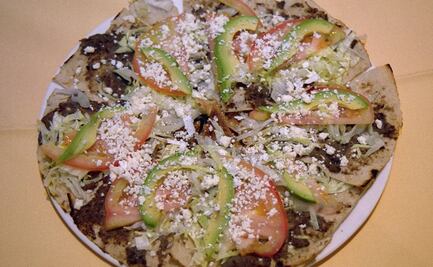 Descubre los nutrientes de las tlayudas