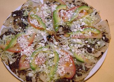 Descubre los nutrientes de las tlayudas