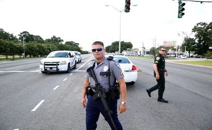 Alcalde Baton Rouge, Louisiana, teme muerte de tres policías en tiroteo