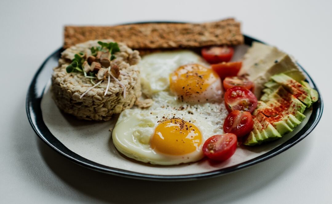 Comer huevos ayuda a reforzar el sistema inmunológico. Foto: Unsplash