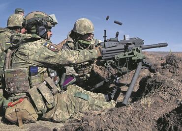 Industria bélica, ganadora de agresión militar a Ucrania