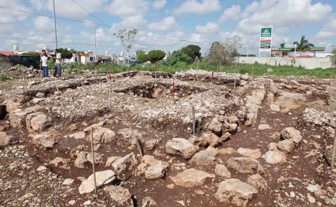 El área de dos hectáreas donde se encontraron fragmentos de navajas de obsidiana, sílex y vasijas de cerámica, así como un contenedor de estuco, servía para para mantener alimentos y agua. (FOTO Lorenzo Hernández Pérez)
