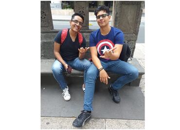 Prefieren a Spider-Man sobre Kiss; fans los esperan en hotel