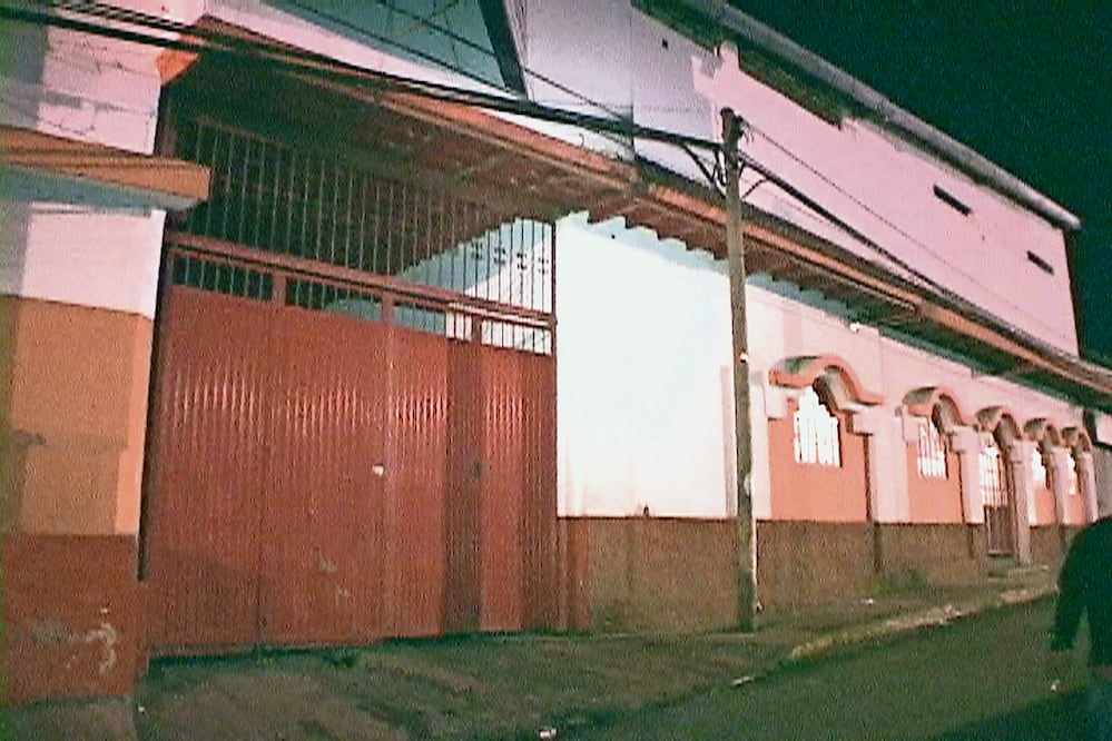 El bar Sol y Sombra, en la ciudad de Uruapan, fue escenario de uno de los primeros hechos de narcoterror en el país. Foto: Archivo / EL UNIVERSAL