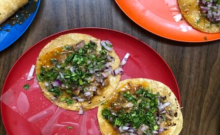 La Pingüica, los mejores tacos de pastor y suadero cerca del metro Normal