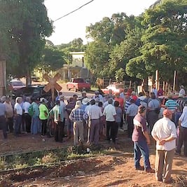 Bloquean en dos puntos vías del tren transístmico