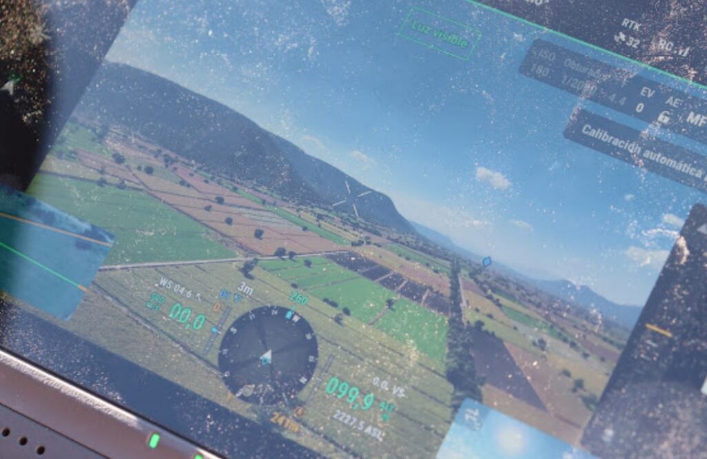 La herramienta registra y consulta información de las parcelas susceptibles de nivelación. Foto: Especial