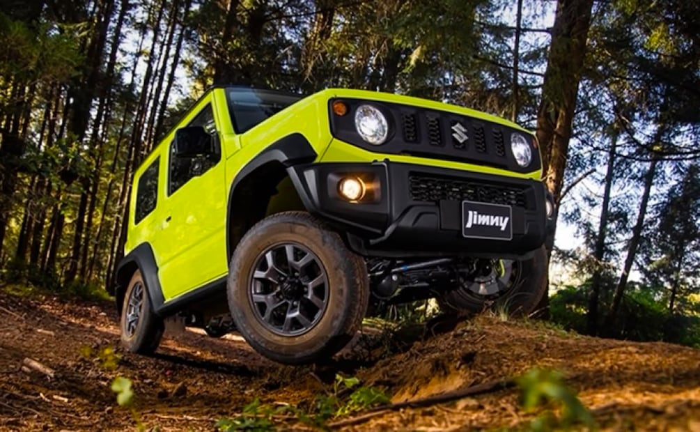 El diseño del Suzuki Jimny 2027 rescata elementos de las versiones anteriores, como los faros LED. Foto: Suzuki