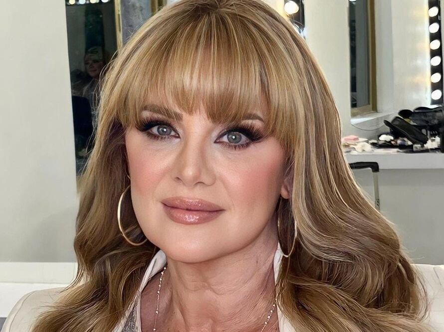 Erika Buenfil luce un nuevo corte que rejuvenece / Foto: Instagram @erikabuenfil50
