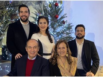 Felipe Calderón y Margarita Zavala festejan Navidad con sus hijos; “les mandamos nuestros mejores deseos”, expresan