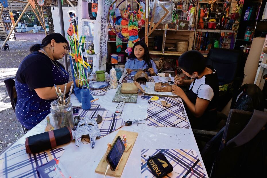 El taller Tlamaxcalli alberga una juguetería y un espacio dedicado a la fabricación de estos artículos artesanales. Foto: Fernanda Rojas