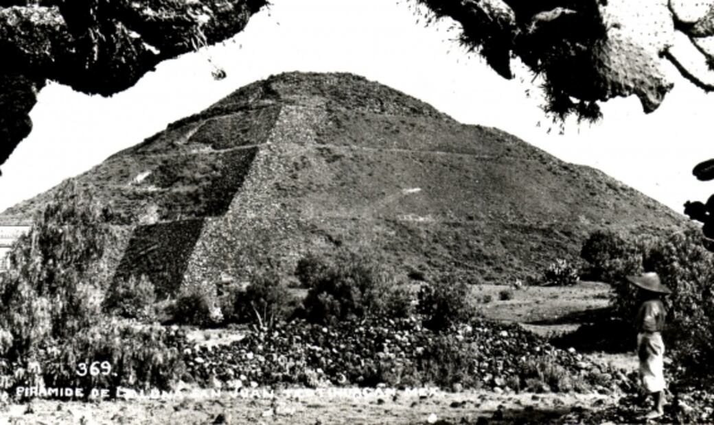 Guías de turistas: historiadores y actores