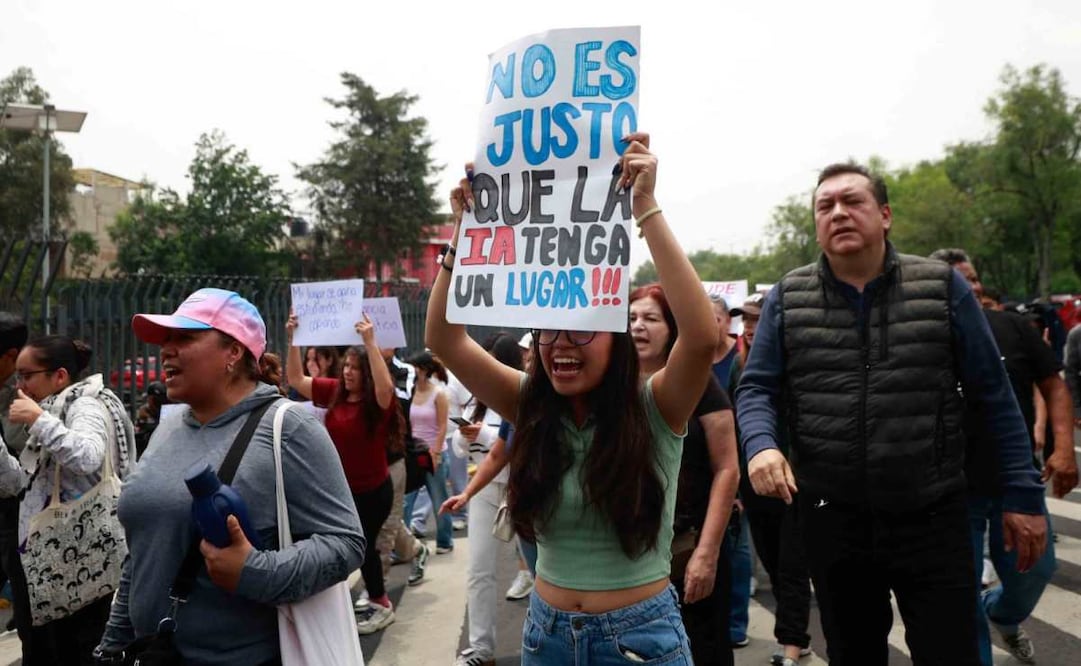 Aspirantes rechazados protestaron en la UNAM en contra del examen virtual (27/07/2026). Foto: Diego Simón / EL UNIVERSAL