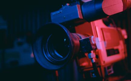 Justicia española investiga a profesor de colegio por grabar a niñas desnudas