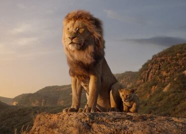 Simba, Timón y Pumba posan al estilo "hakuna matata" en fotos de "El Rey León"