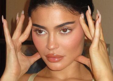 Kylie Jenner reveló lo mal que la pasó postparto en sus dos embarazos