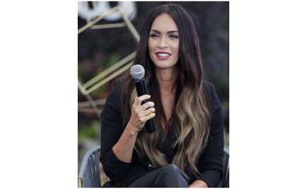 Megan Fox no se considera sexy; a las mujeres les aconseja leer