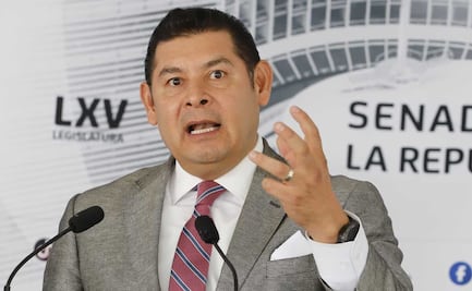 Alejandro Armenta pide licencia; busca competir por candidatura al gobierno de Puebla