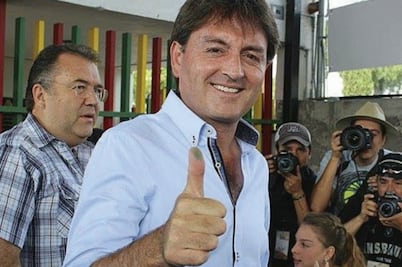 Gana litigio gobernador de Hidalgo, le pagarán 25 millones por daño moral