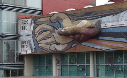 Vandalizan Rectoría de la UNAM