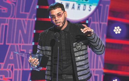 Anuel AA podría enfrentar una demanda por el presunto abandono de su hijo