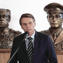Bolsonaro afianza giro a la derecha de Brasil
