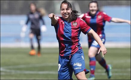 Charlyn Corral se convierte en la máxima goleadora del Levante