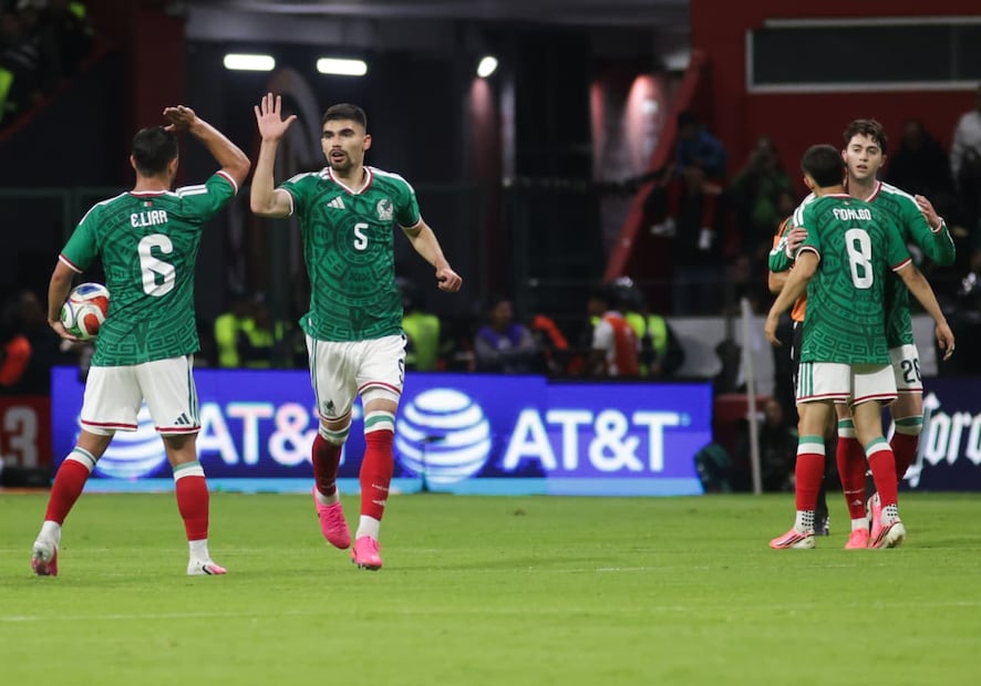 Selección Mexicana en festejo de gol, durante su último partido de preparación para el Mundial de 2026 ante Serbia - Foto: Carlos Mejía/EL UNIVERSAL
