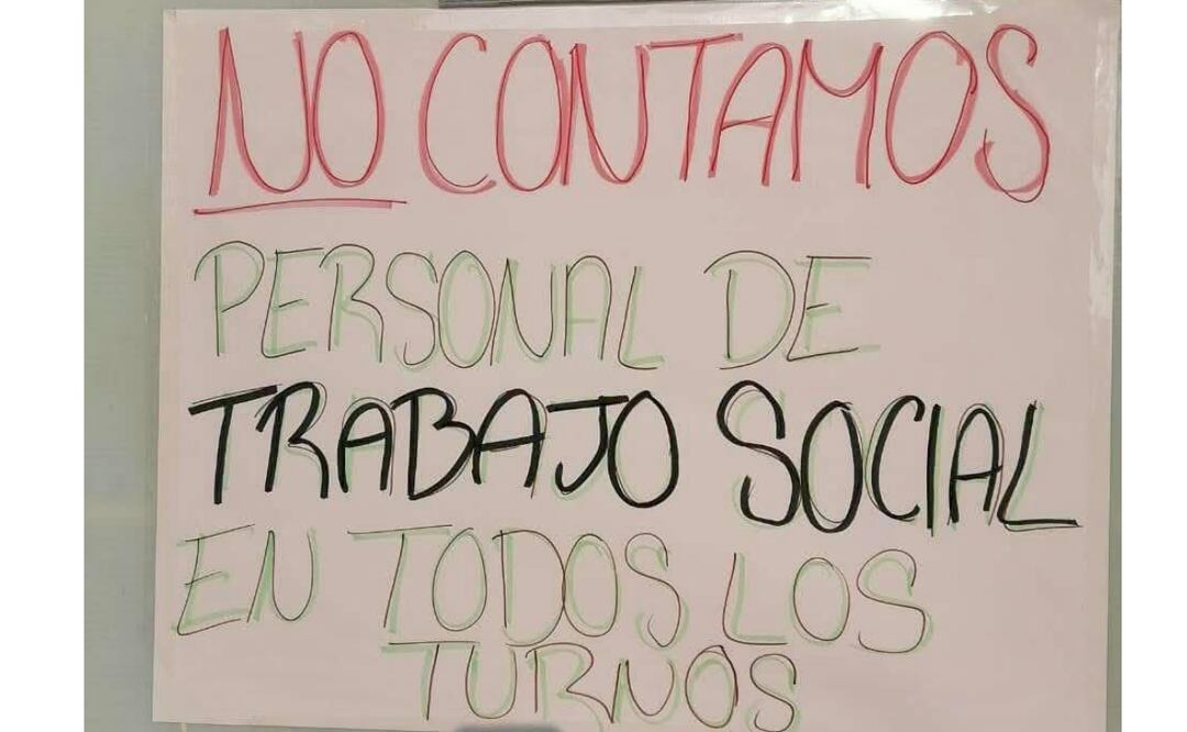 Con pancartas en mano, personal del Hospital Cinta Larga en Hidalgo protestan por mejores condiciones laborales (28/02/2025). Foto: Especial